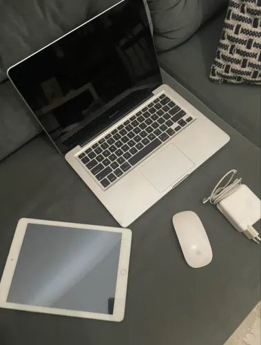 MacBook Pro 13 é iPad Air 