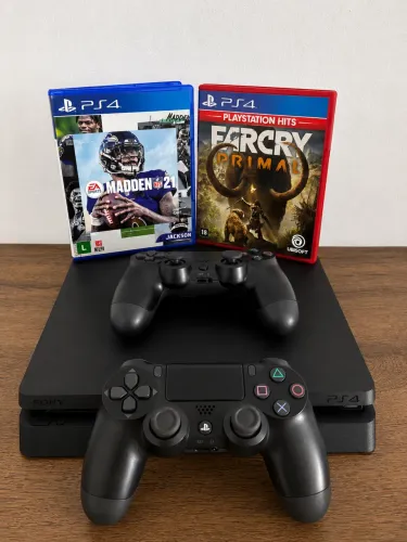 PlayStation 4 Slim