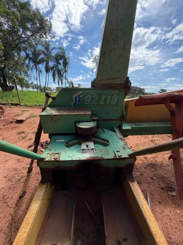Forrageira JF Z10