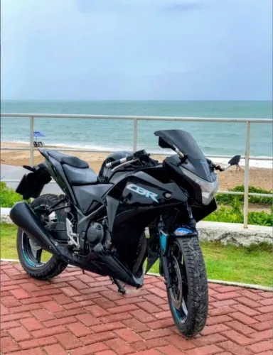 CBR 250R