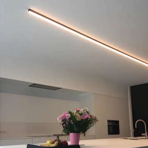 5 metros de perfil de led serve para embutir e sobrepor