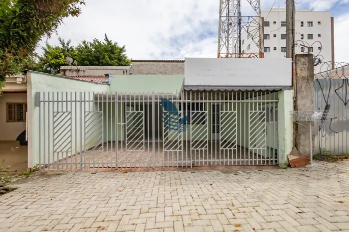 Loja comercial com 2 vagas no Capão da Imbuia