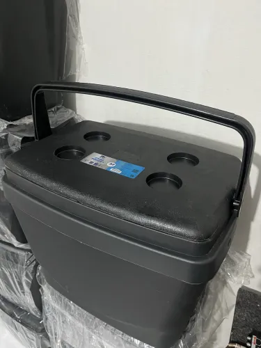Caixa térmica 32L