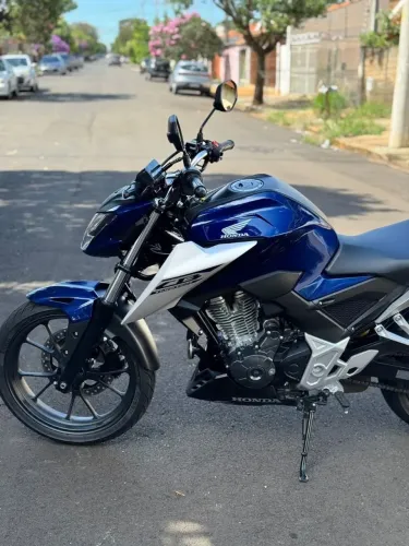 2026 Honda CB 