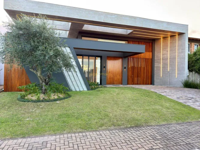 Casa em Condomínio, 4 dormitórios em Condominio Velas da Marina, Capão da Canoa REF: CA110