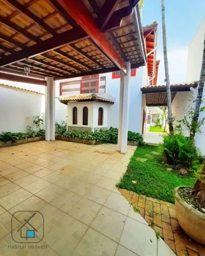 Sobrado com 3 dormitórios à venda, 214 m² por R$ 1.350.000,00 - Itapema - Guararema/SP