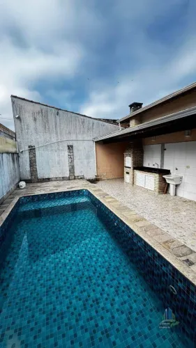 Casa com 3 dormitórios à venda, 250 m² por R$ 1.150.000 - Vila Caiçara - Praia Grande/SP