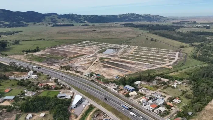 Lote Comercial de 1.501m² na Pescaria Brava/SC