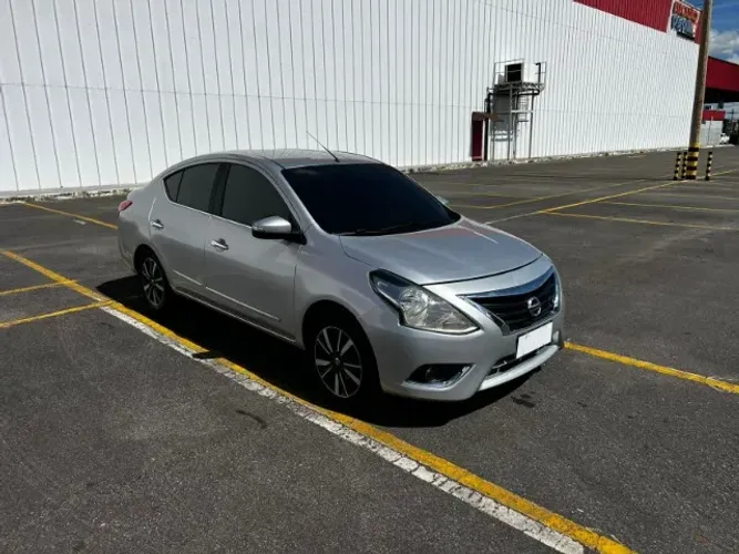 Nissan Versa SL 1.6 16V Flexstart 4P Aut. 2018