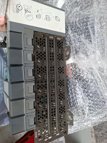 CLP Allen-Bradley SLC 500 SLC 5/03 + Fonte + Módulos I/O