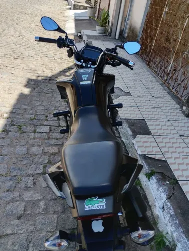 Vende-se uma Fan 160 semi-nova