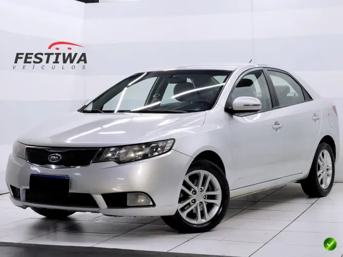 Kia Motors Cerato 1.6 16V Mec. 2011