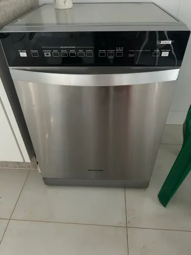 Máquina de lavar louça Brastemp 14serviços.