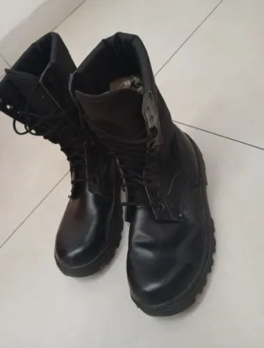 Coturno masculino militar