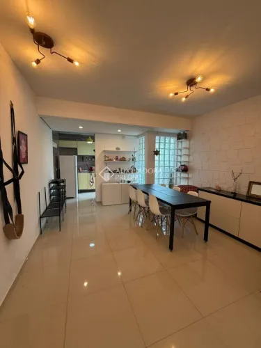 APARTAMENTO A VENDA COM 2 QUARTOS E 2 VAGAS NO RUDGE RAMOS