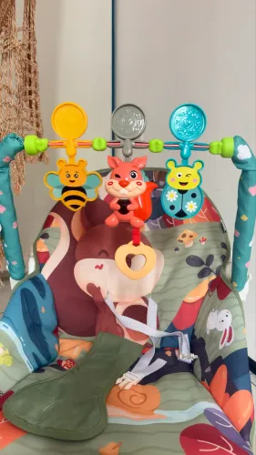 Maxi Baby Cadeira de Descanso e Balanço Bebê Musical Funtime Baxter (Esquilo)