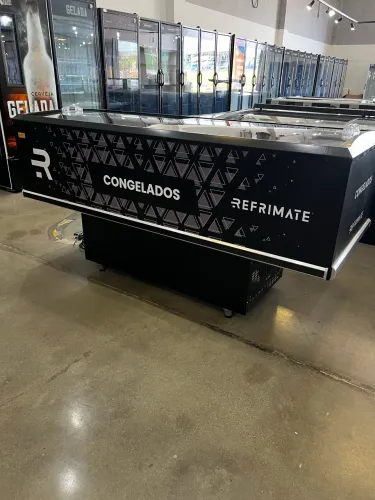 Ilha para congelados - 2 metros - Refrimate - Nova