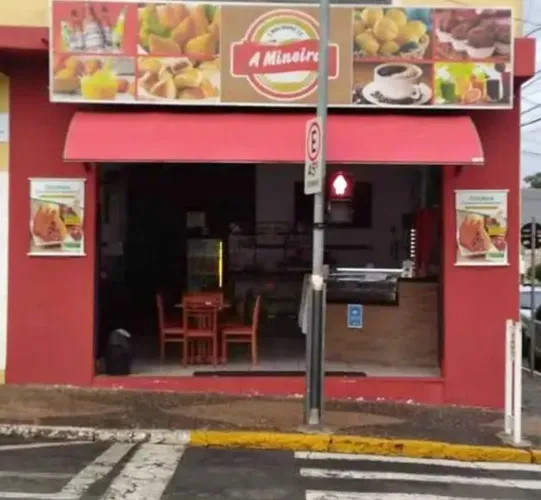 Lanchonete no centro