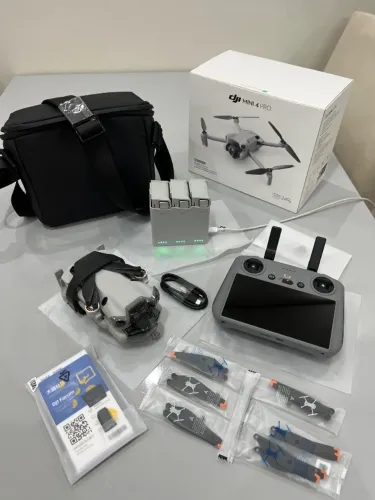 Drone Dji Mini 4 Pro Rc2 Fly More Combo 34m Br Dji043 Cinza