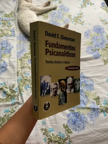 Livro Funfamentos Psicanáliticos - David E. Zimerman