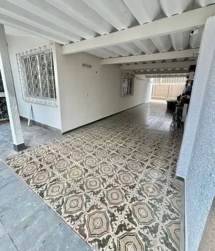 Casa pra vender na condor 
