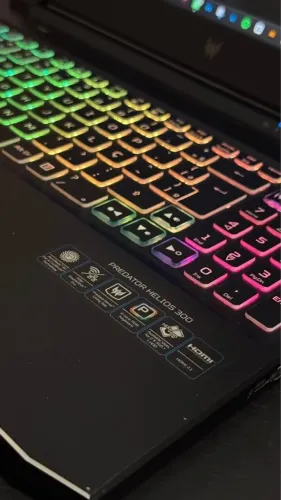 Notebook Gamer Acer Predator Helios 300 / RTX 3060 / i7 11800H / 24GB RAM / 144hz