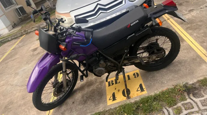 Honda NX 200