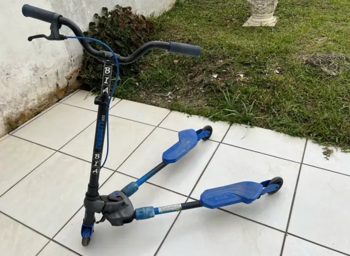 Patinete Infantil Azul Usado