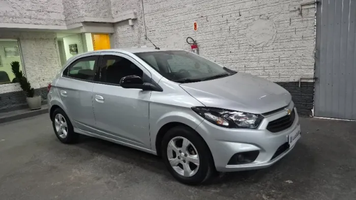 Chevrolet Onix Hatch Advantage 1.4 8V Flex Aut. 4P 2019