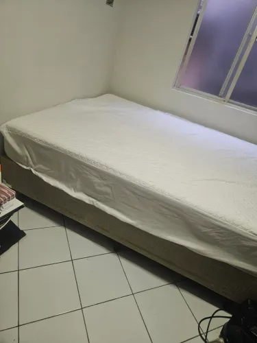 Cama box Queem