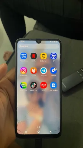 Samsung Galaxy A30