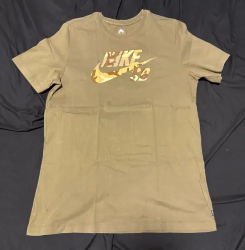Camiseta Nike G