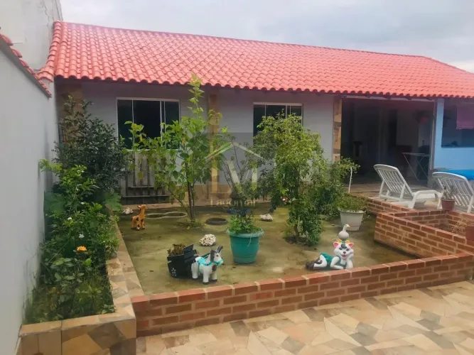 Casa a venda na Vila Capri