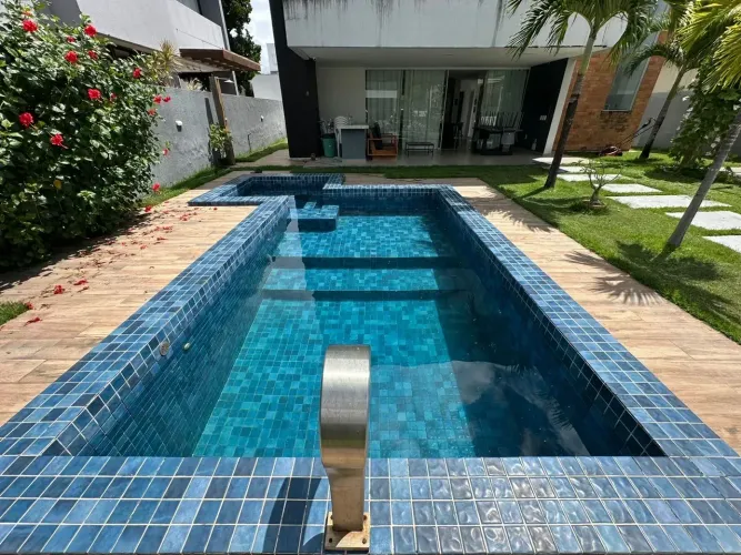 GRANVILLE CASA para aluguel tem 290m2 com 4 suítes - PRAIA DO FRANCÊS