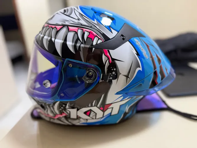 CAPACETE KYT - TT COURSE - MEGALODON