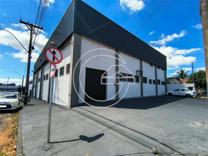 ALUGA-SE Comercial NO JÓQUEI CLUBE - MARÍLIA/SP