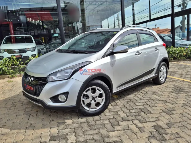 Hyundai HB20X Style 1.6 Flex 16V Aut. 2015