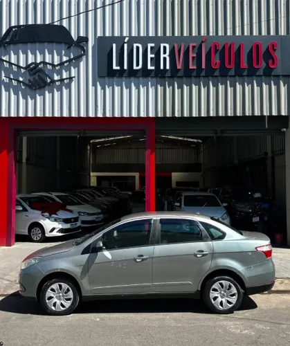 Fiat Grand Siena Attrac. 1.4 EVO F.flex 8V 2015