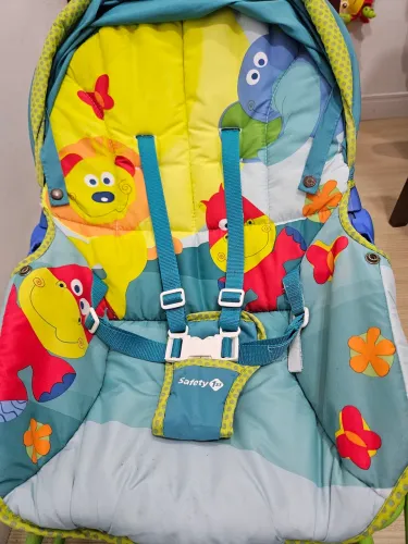 Cadeirinha de balanço e descanso
