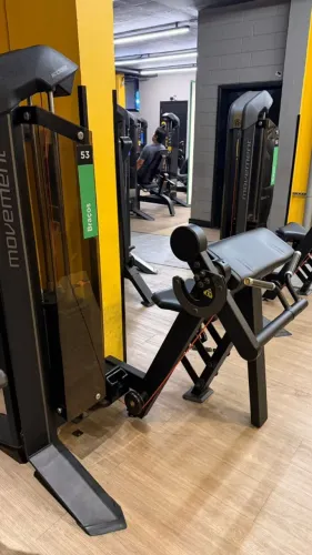 Biceps Maquina Movement - Linha EDGE+