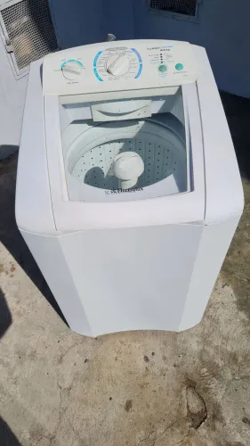 Máquina de lavar Electrolux 9kg
