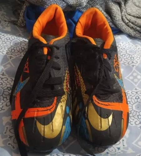 Chuteira Nike CR7 Infantil - Tam. 30/31