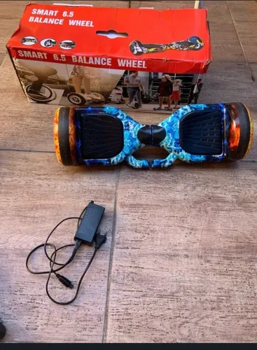 Skate elétrico com kart incluído