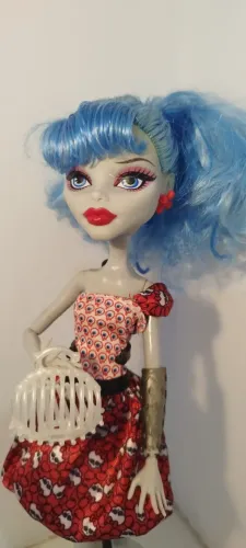 Monter High Ghoulia Yelps - Festa petit poá 