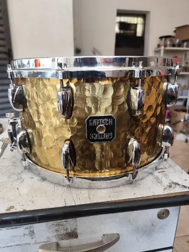 Caixa Gretsch Full Range Hammered 14x8 brass