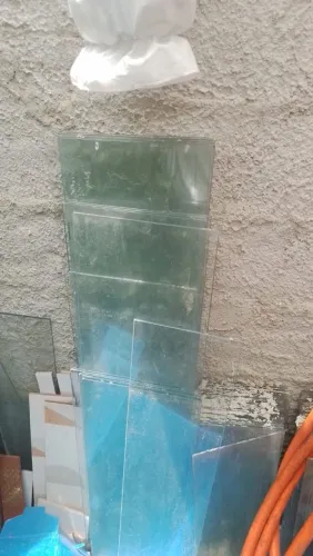 Prateleiras de vidro