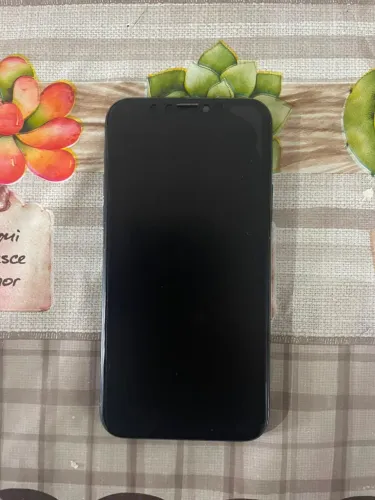 iPhone 11 Pro 64 G