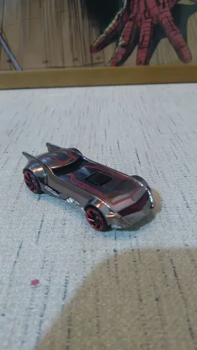 Lote 2 batmovel temático hot wheels 1:64 dc comics