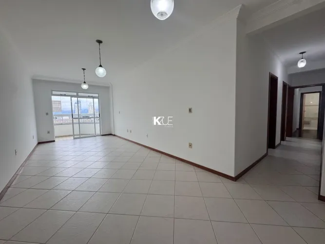 Oportunidade de morar em um apto de 3 dormitórios, suíte com hidro, na principal do Estrei