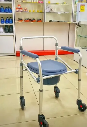 CADEIRA DE BANHO PARA IDOSO